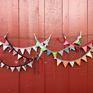 Mini Bunting - Country Red - Only 1!