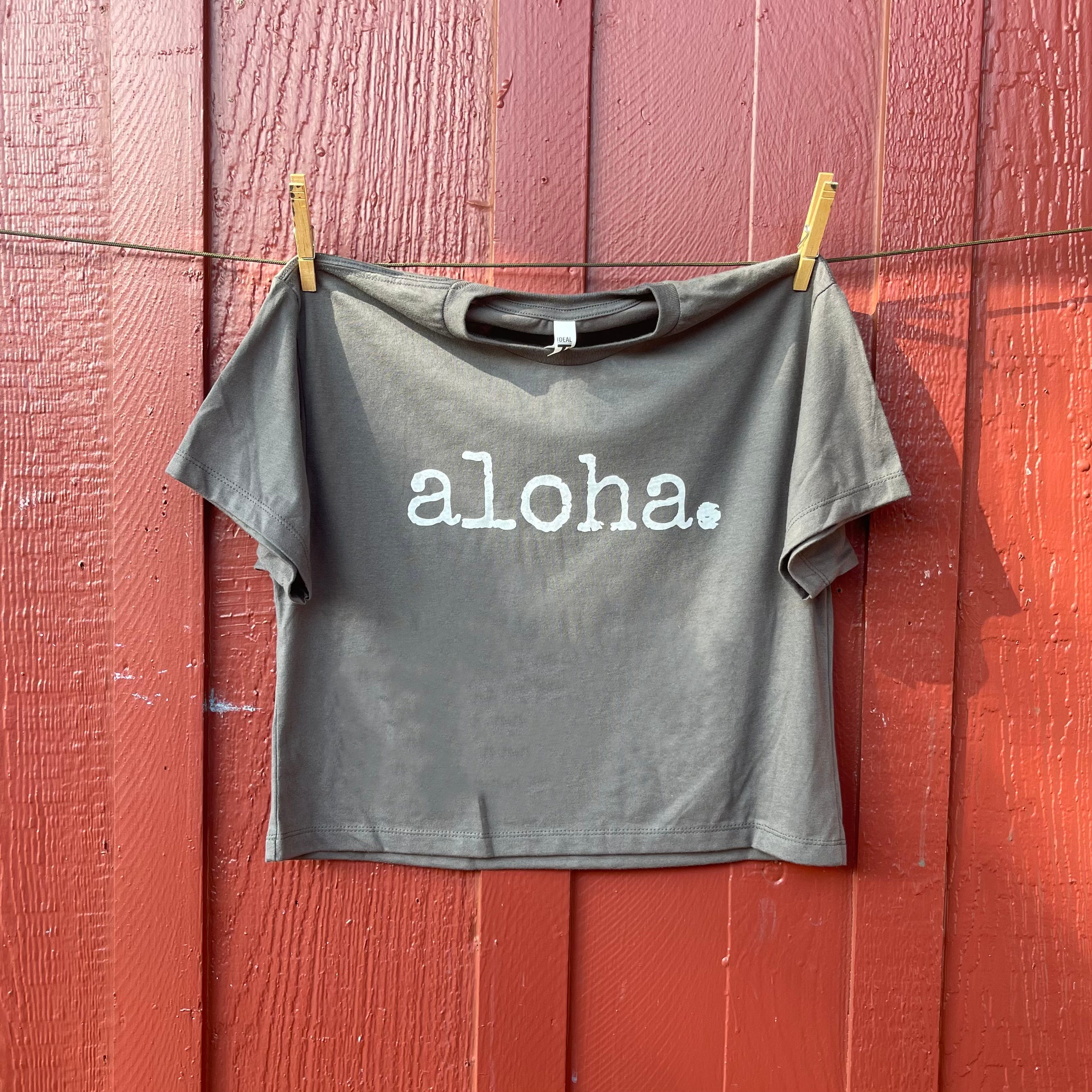 aloha. - Women's Crop Top – Ivy & Co.